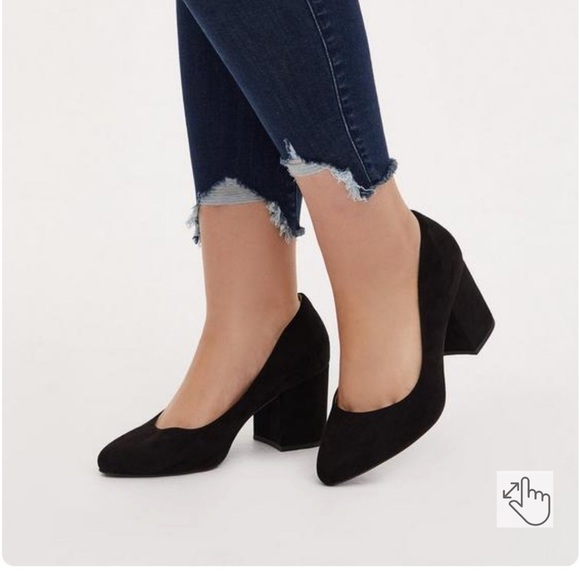 Torrid Almond Toe Block Heel Pump Black Cushioned 3 inch Wide Width 8W - Picture 1 of 11